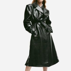 HM Coated Trench Coat